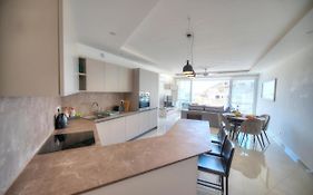 Seaside Apartment In The Heart Of Xlendi Gozo